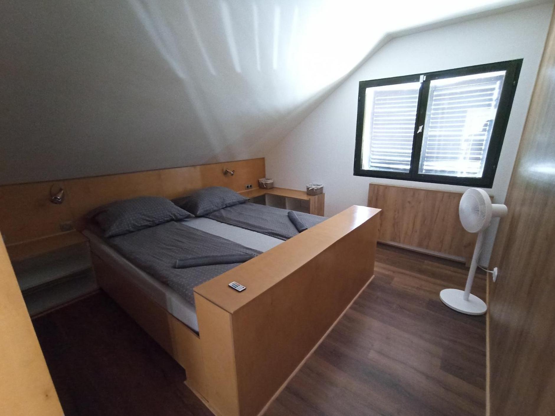 Pelso Holiday Apartments Bambusz Siófok Buitenkant foto